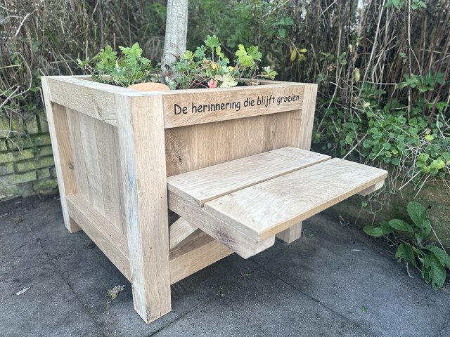 Bankje aan bak